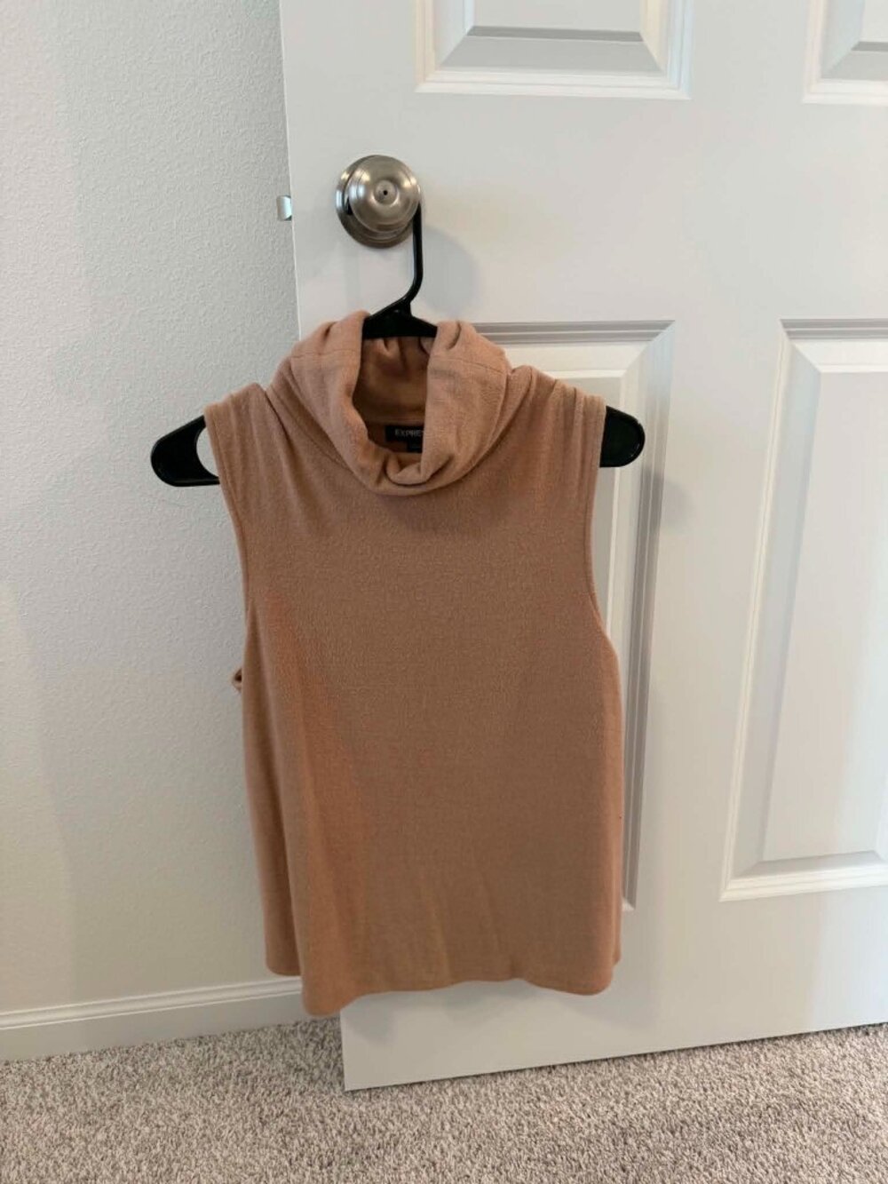 Express Tan Mock Neck Long Sleeve Top Medium
